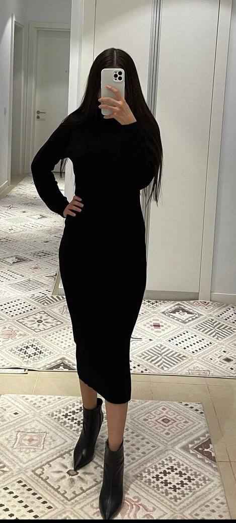 Elegant Body-Con Full Sleeves Dress